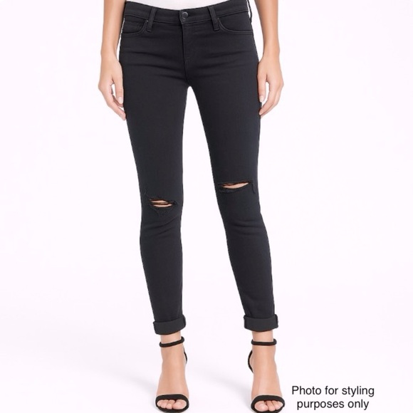 J Brand Women’s Distressed Black Skinny Jeans Raw Hems Stretch Denim - Picture 1 of 10